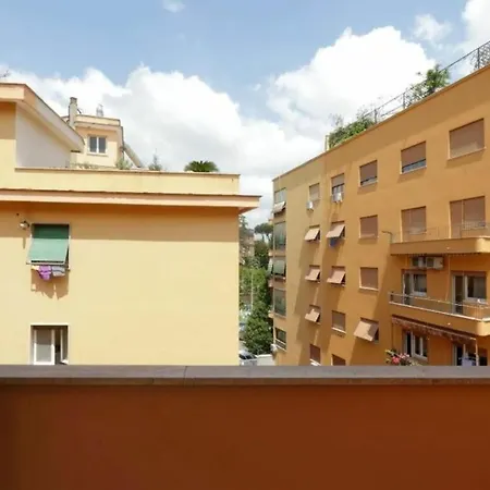 Balestra By Halldis *